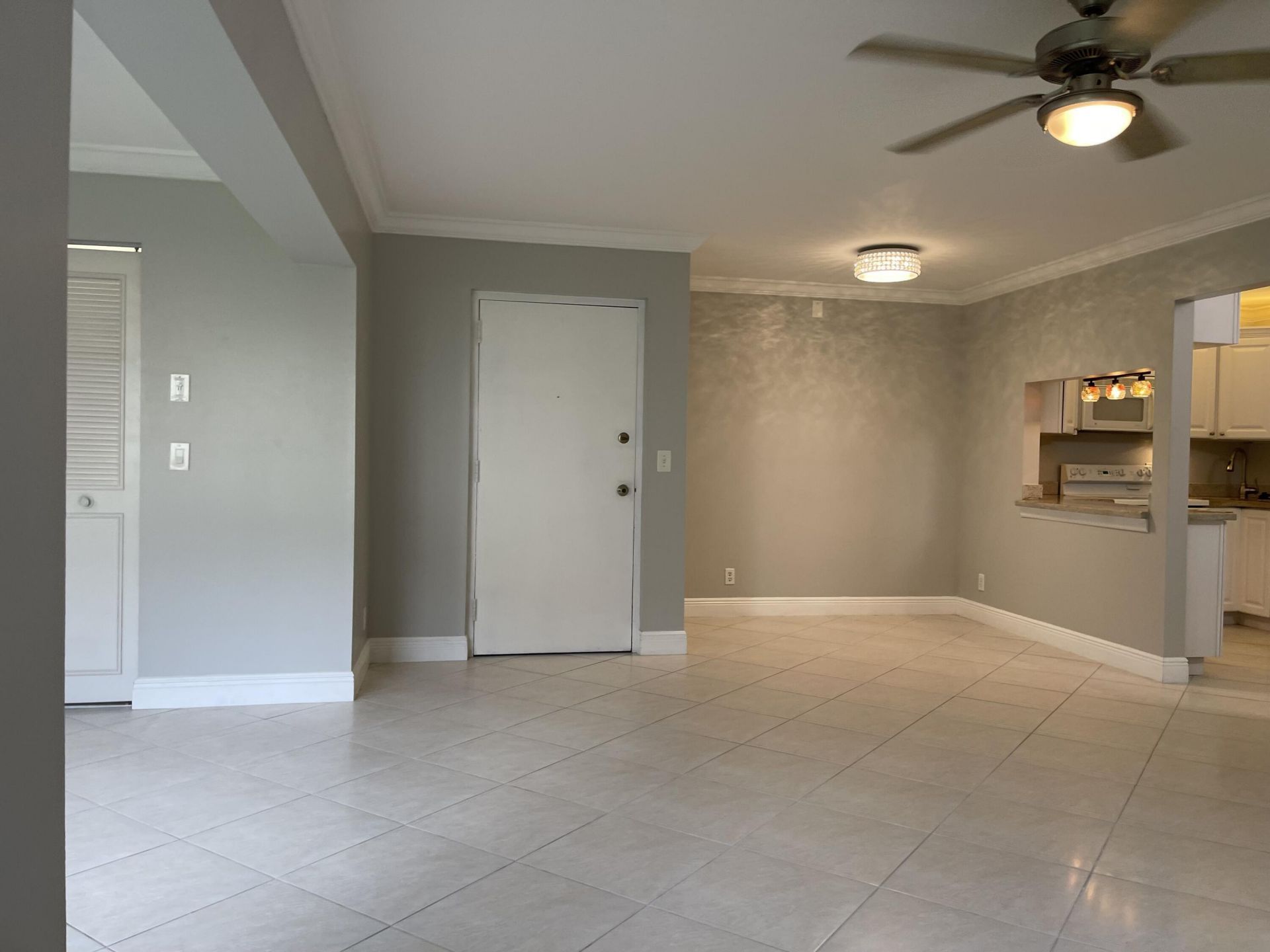 4857 Sable Pine Circle, Unit B1, West Palm Beach, FL 33417 Photo