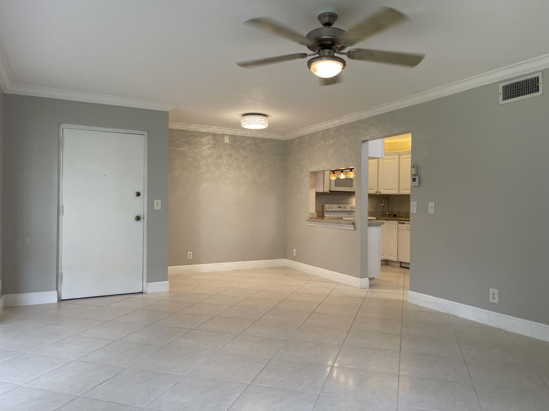 4857 Sable Pine Circle, Unit B1, West Palm Beach, FL 33417 Photo