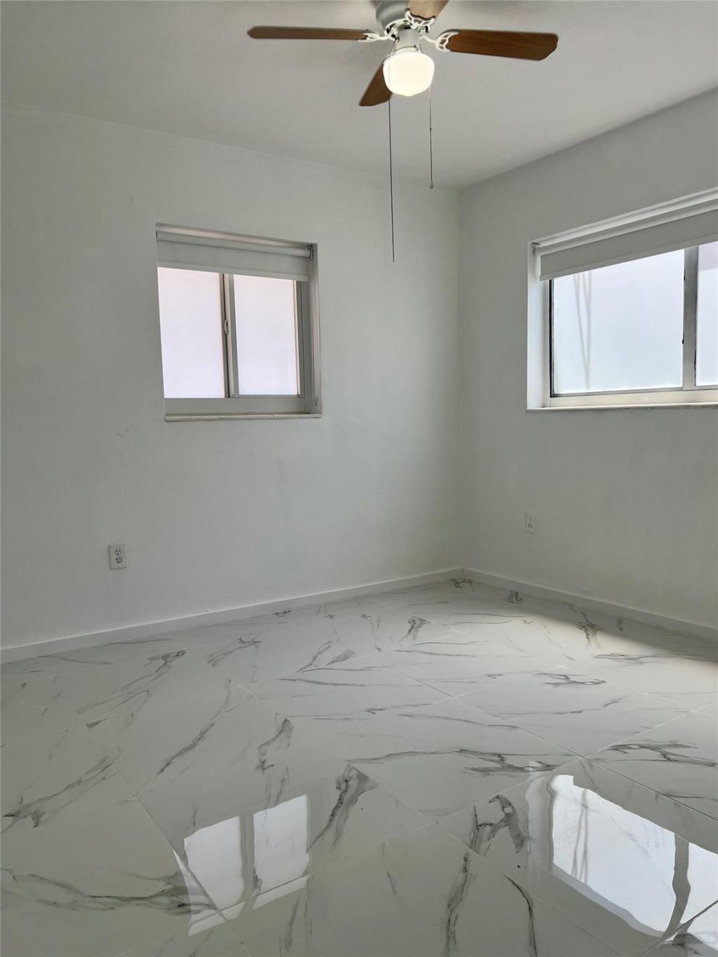 2441 NW 13th Street, Unit 76, Miami, FL 33125 Photo