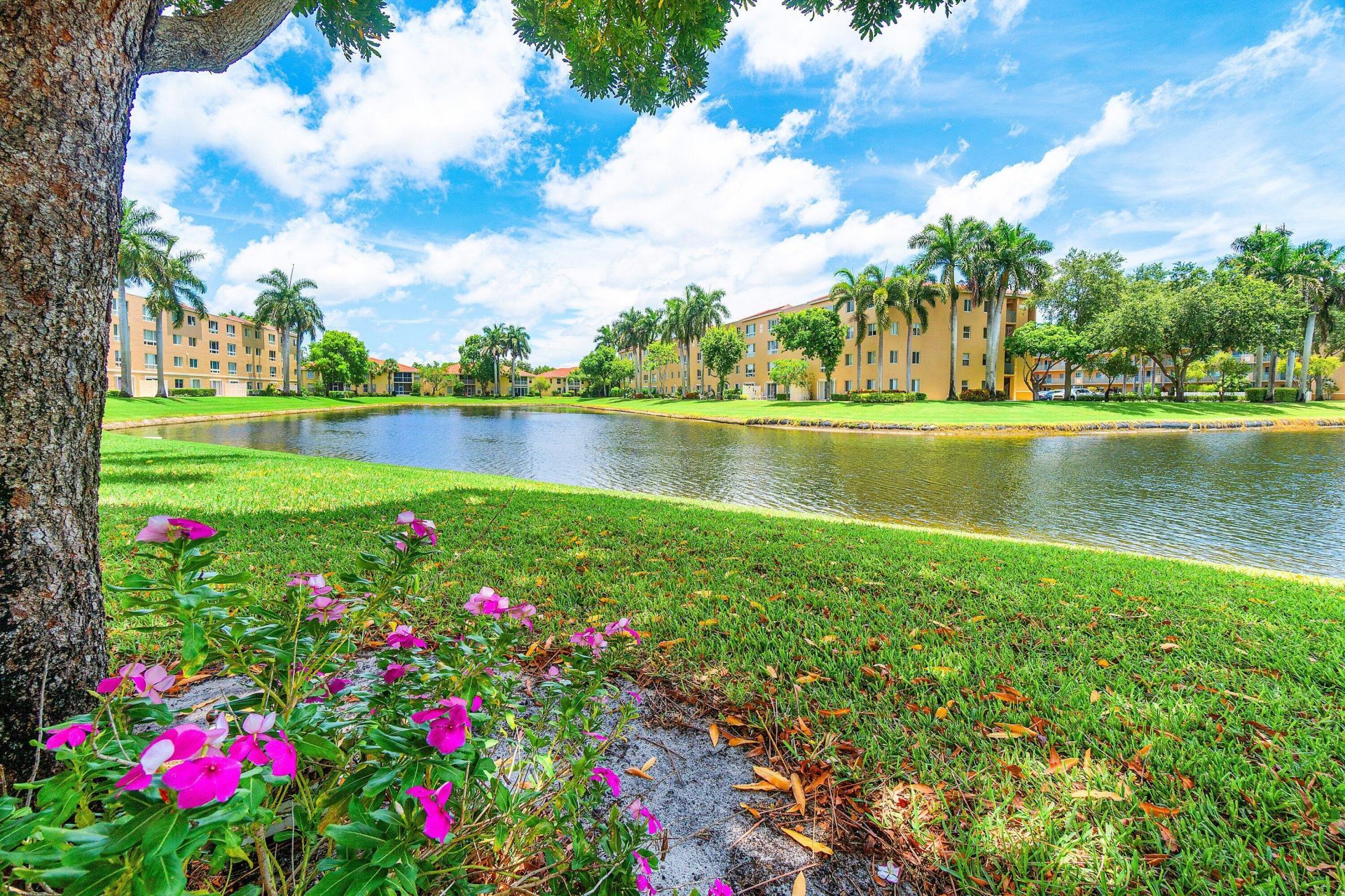 12560 Majesty Circle, Unit 104, Boynton Beach, FL 33437 Photo