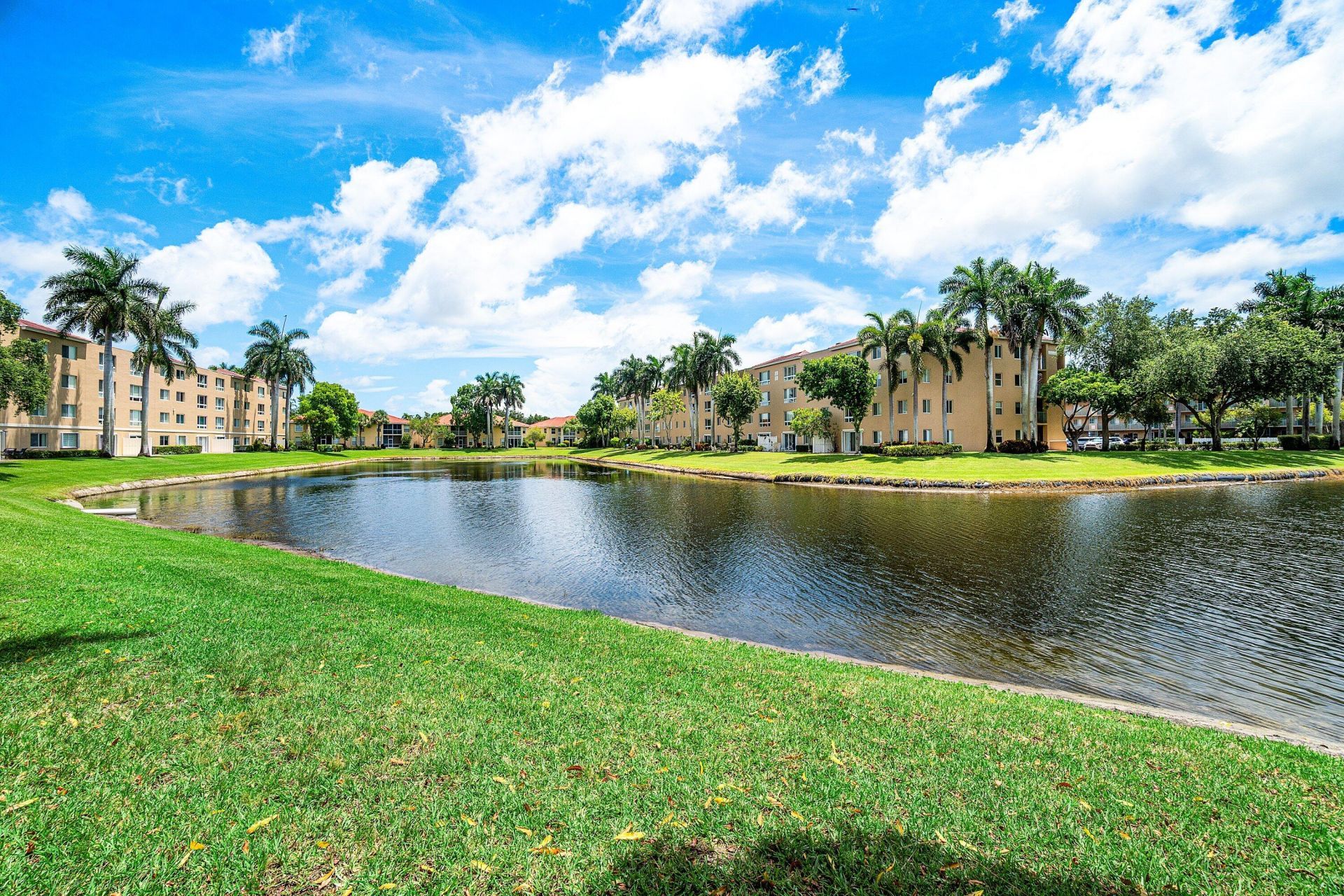 12560 Majesty Circle, Unit 104, Boynton Beach, FL 33437 Photo