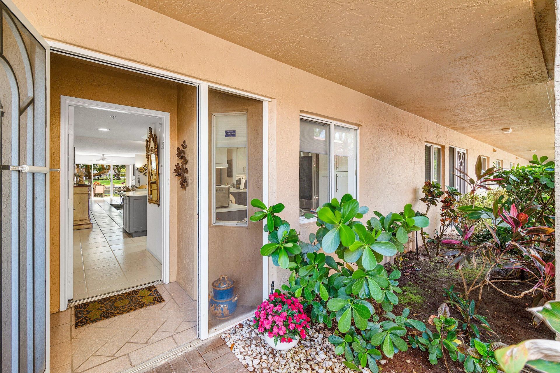 12560 Majesty Circle, Unit 104, Boynton Beach, FL 33437 Photo