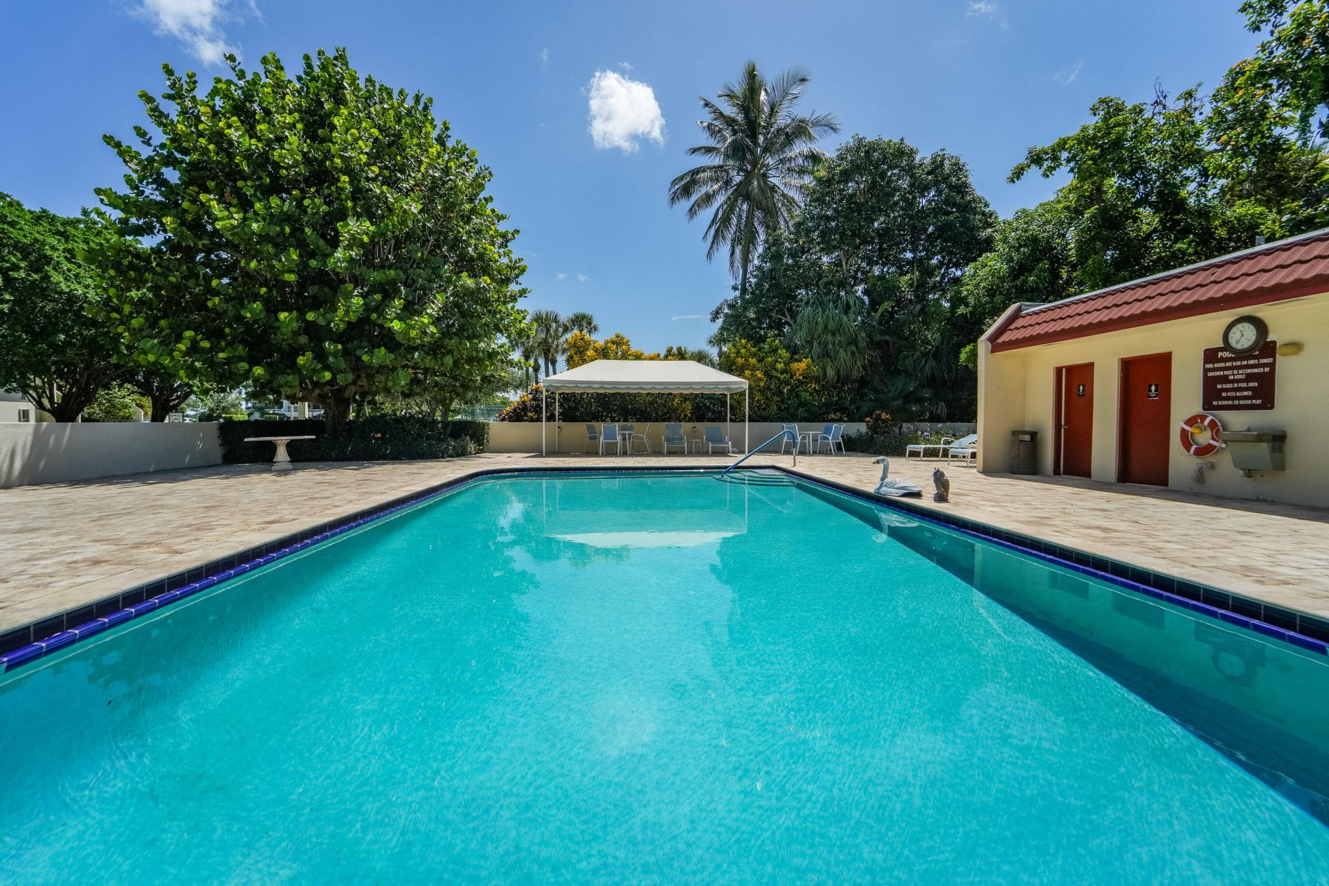 1700 Presidential Way, Unit 103, West Palm Beach, FL 33401 Photo
