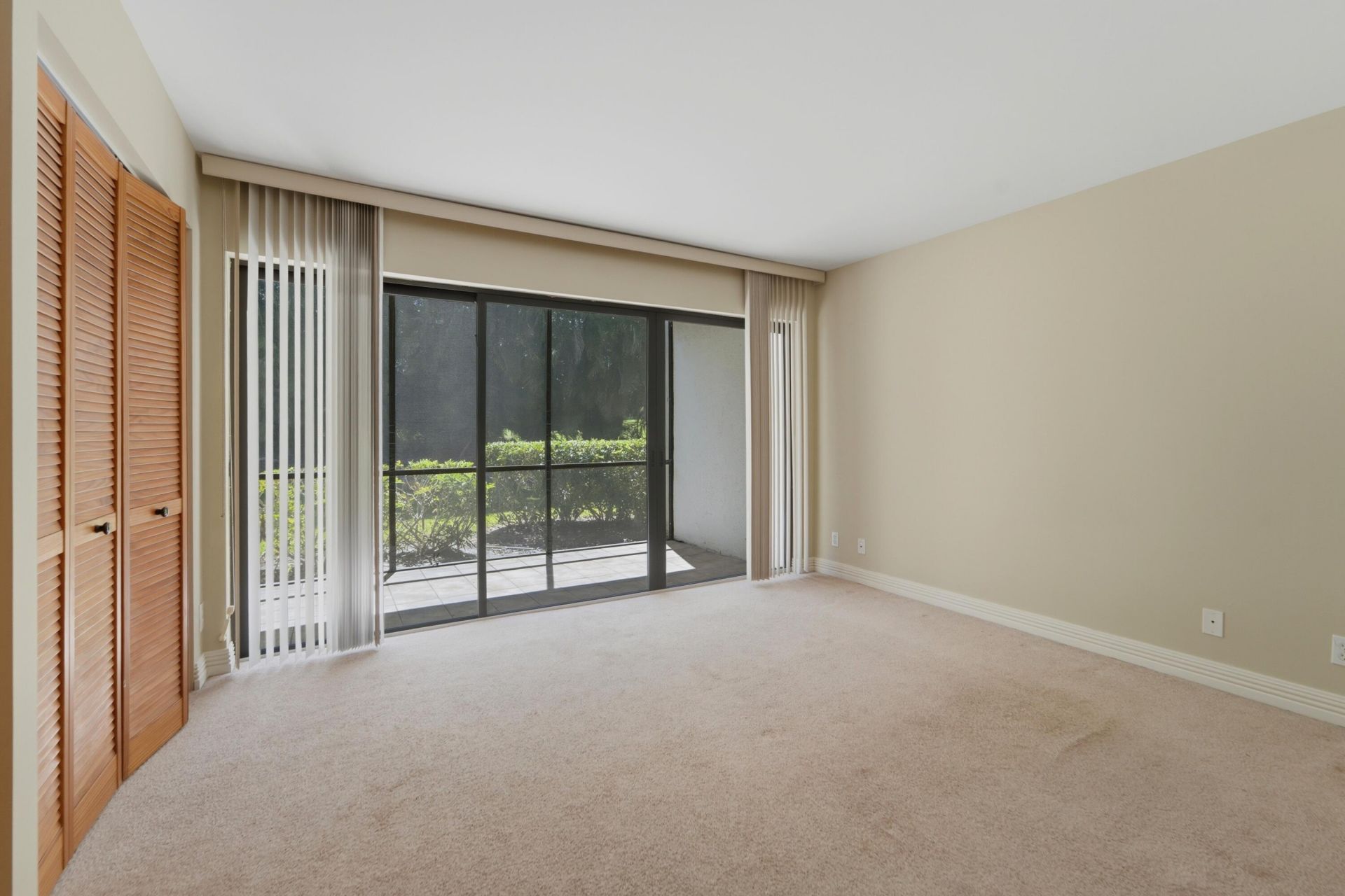1700 Presidential Way, Unit 103, West Palm Beach, FL 33401 Photo