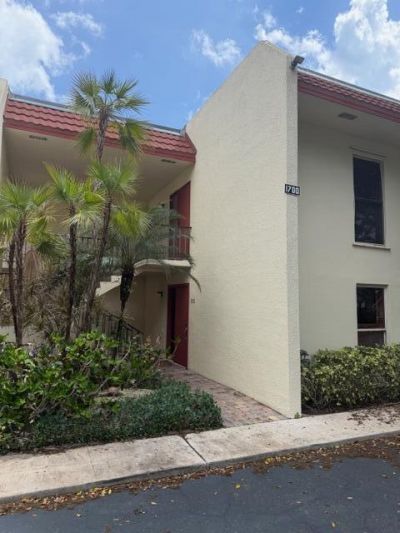 1700 Presidential Way, Unit 103, West Palm Beach, FL 33401 Photo