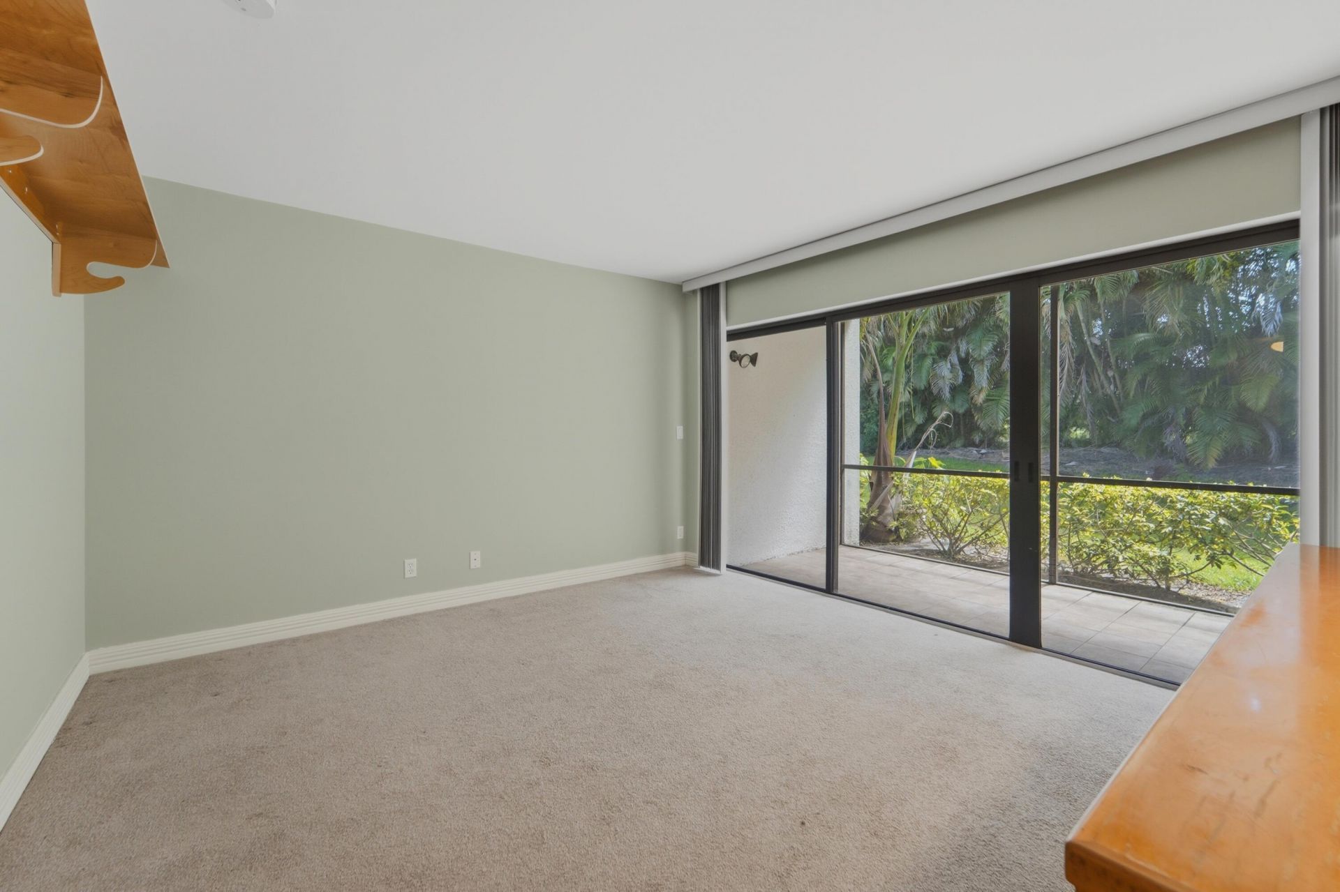 1700 Presidential Way, Unit 103, West Palm Beach, FL 33401 Photo