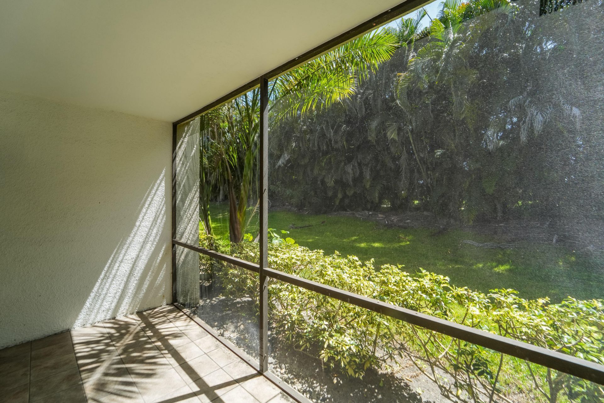 1700 Presidential Way, Unit 103, West Palm Beach, FL 33401 Photo