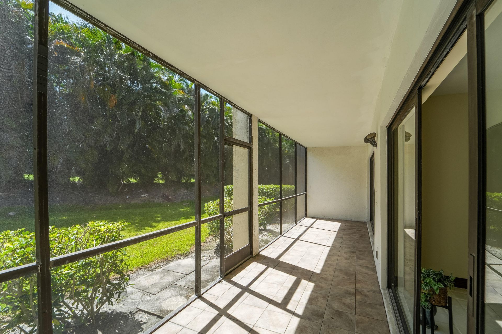 1700 Presidential Way, Unit 103, West Palm Beach, FL 33401 Photo