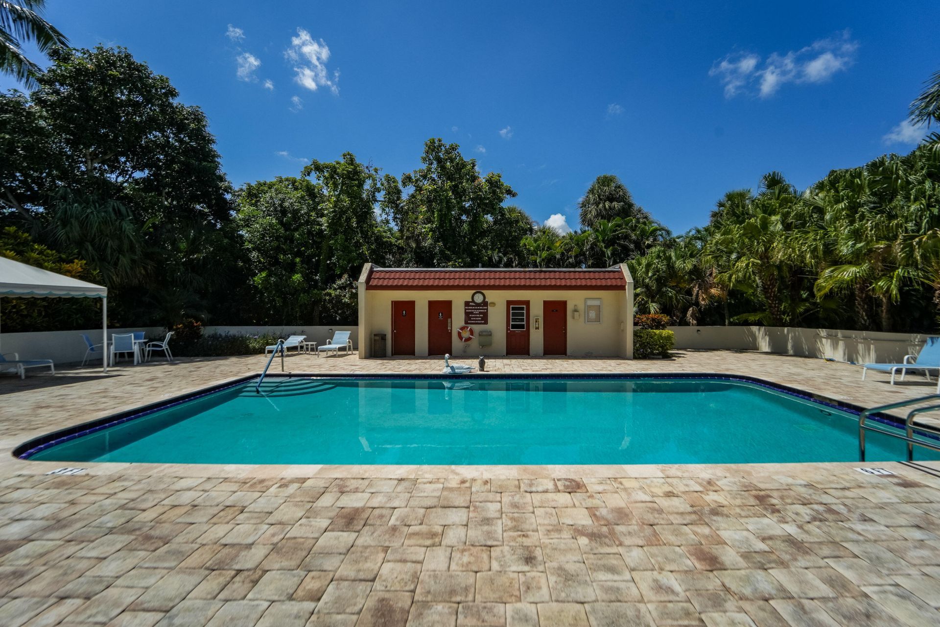 1700 Presidential Way, Unit 103, West Palm Beach, FL 33401 Photo
