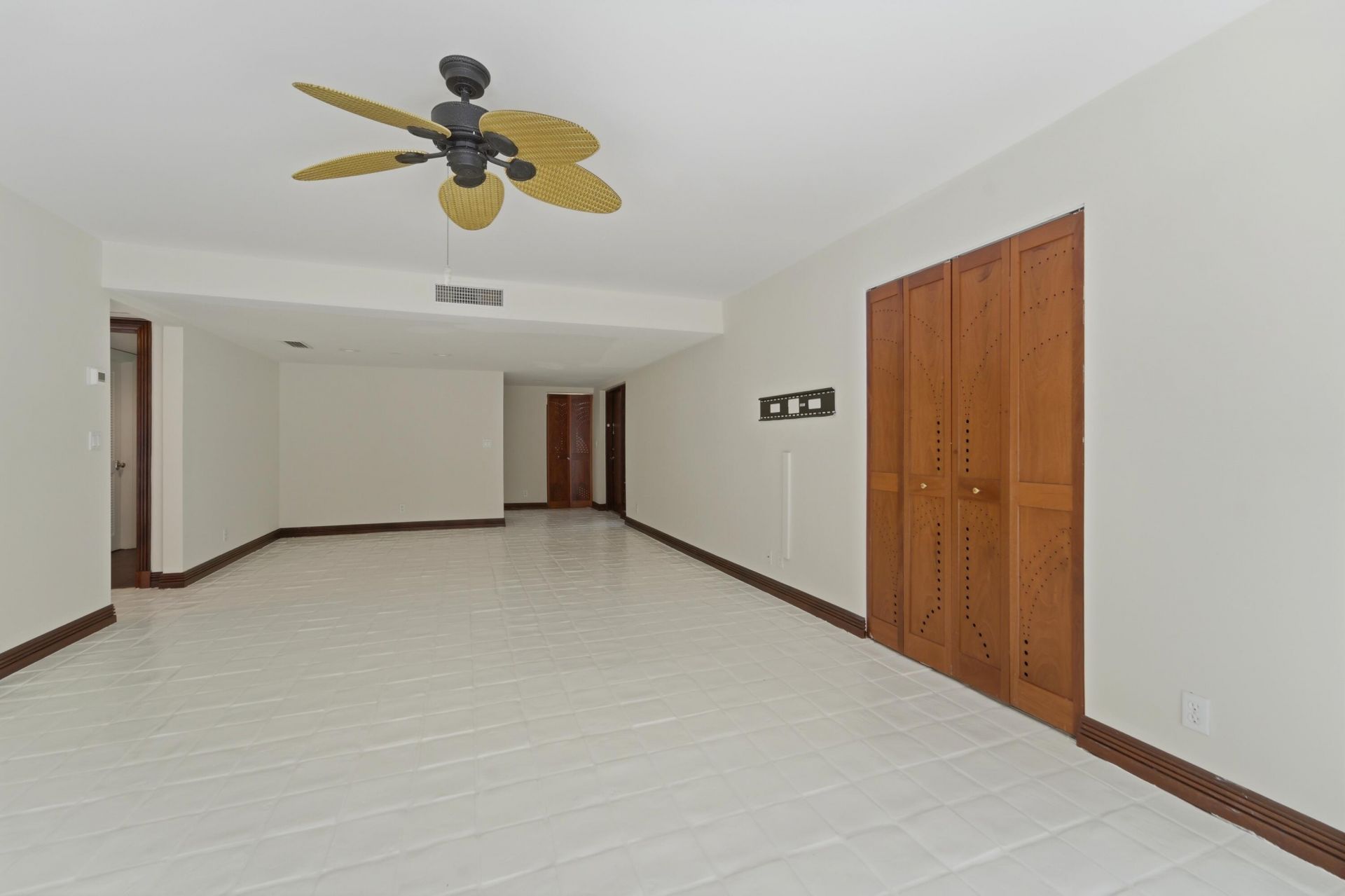 1700 Presidential Way, Unit 103, West Palm Beach, FL 33401 Photo