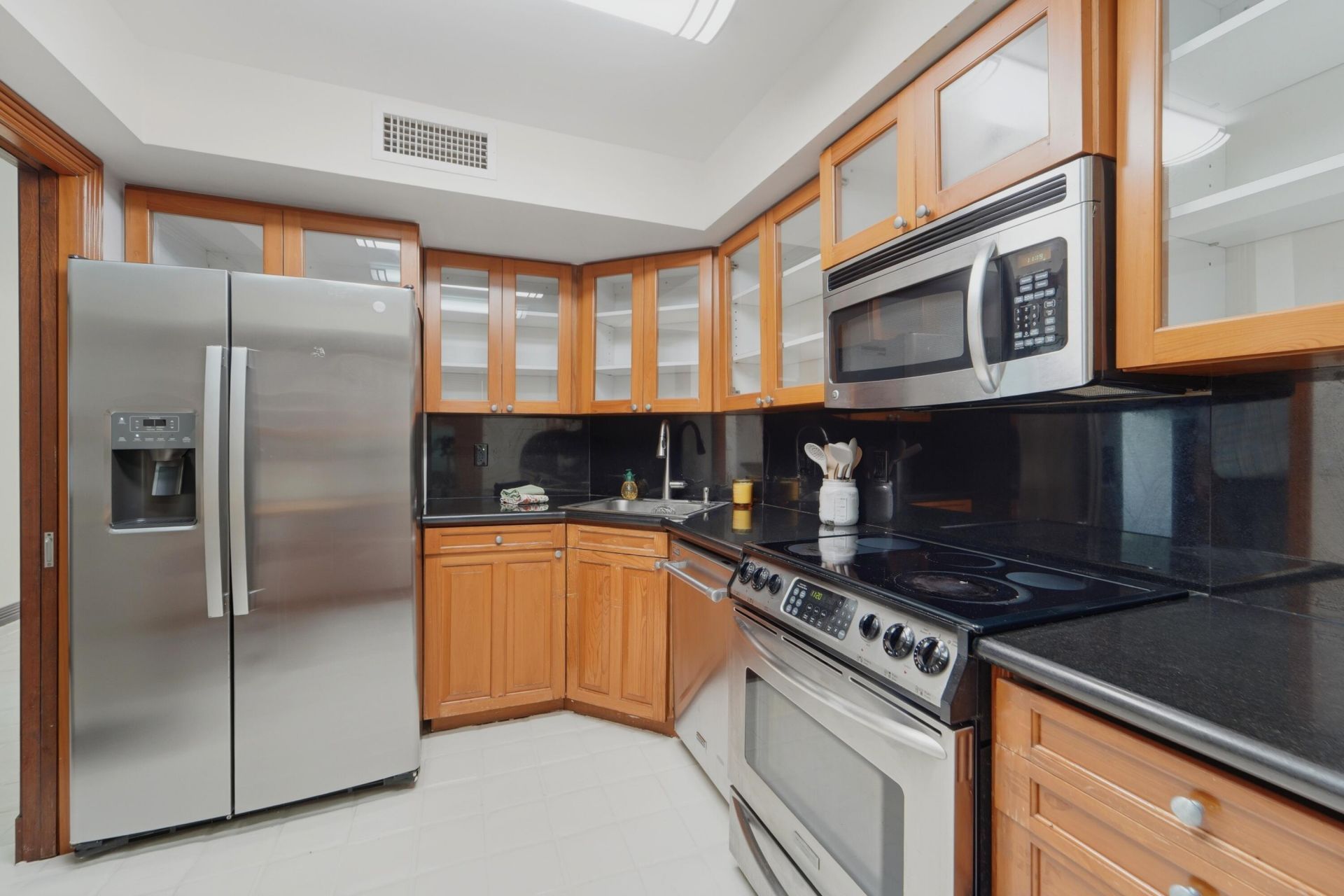 1700 Presidential Way, Unit 103, West Palm Beach, FL 33401 Photo