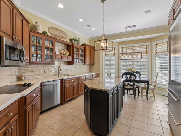 17738 Landmark Court, Lakeville, MN 55044