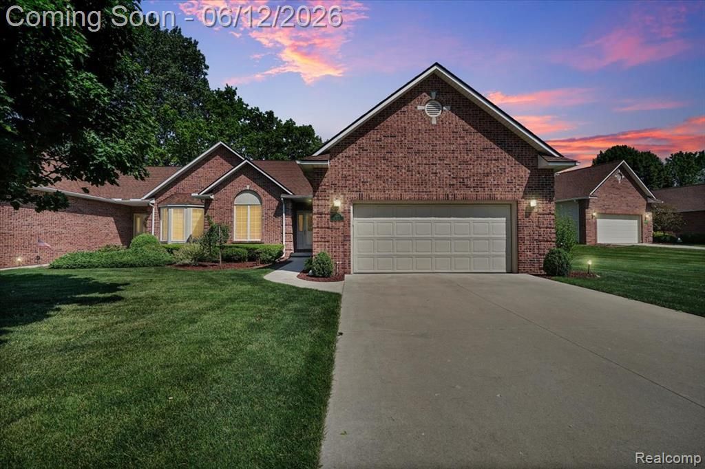 1521 Rio Grande Court, Flint Township, MI 48532 Main Photo