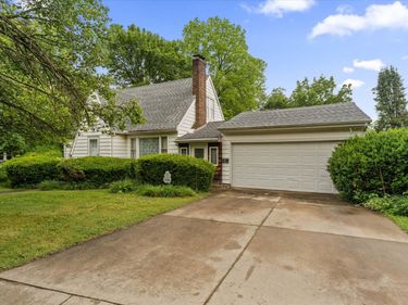 506 Main Street, Buchanan, MI 49107