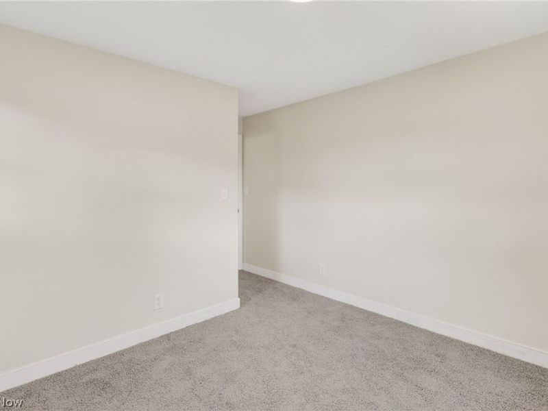 515 Murray Hill Drive, Youngstown, OH 44505 Photo 19