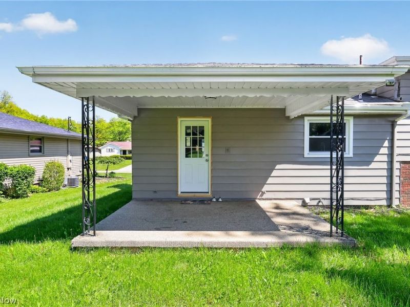 515 Murray Hill Drive, Youngstown, OH 44505 Photo 28