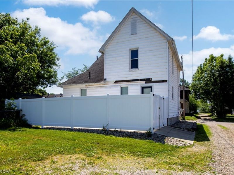 714 Pike Avenue SW, Massillon, OH 44647 Photo 24