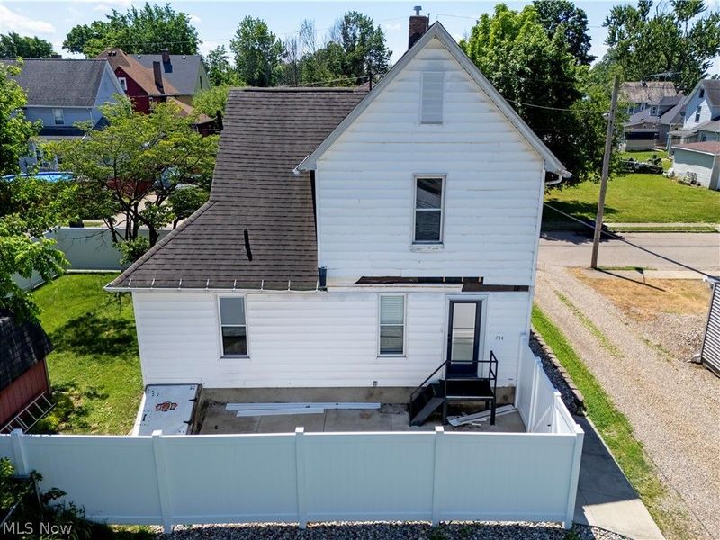 714 Pike Avenue SW, Massillon, OH 44647 Photo 28
