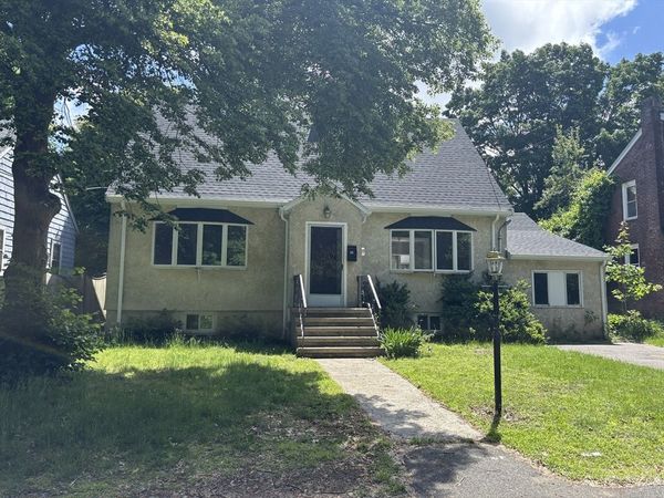 20 Lower East St, Dedham, MA 02026