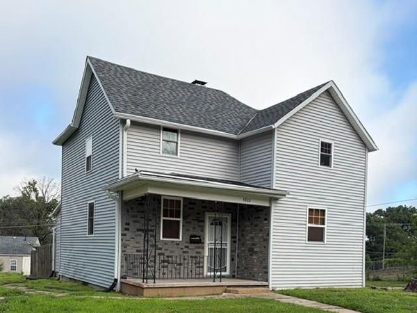 4802 King Hill Avenue, St Joseph, MO 64504