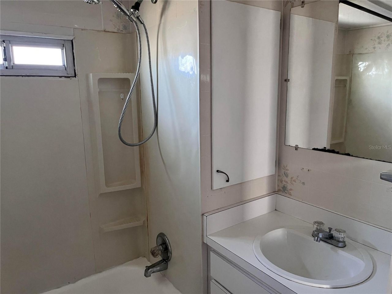 207 51st Avenue Plaza W, Unit 3, Bradenton, FL 34207 Photo
