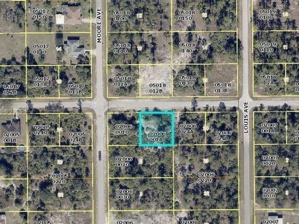 4002 E 13TH ST , LEHIGH ACRES, FL 33976