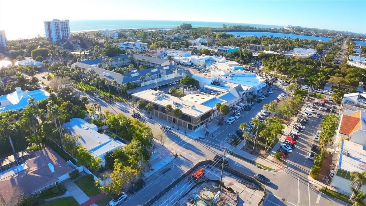 40 S Blvd Of The Presidents , Sarasota, FL 34236 Photo