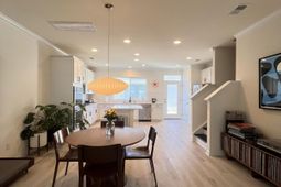 620 Southview Lane photo 4