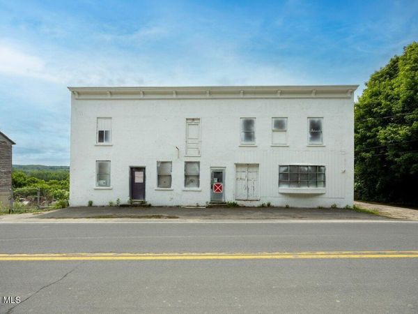 281 Chapman Drive, Amsterdam, NY 12010