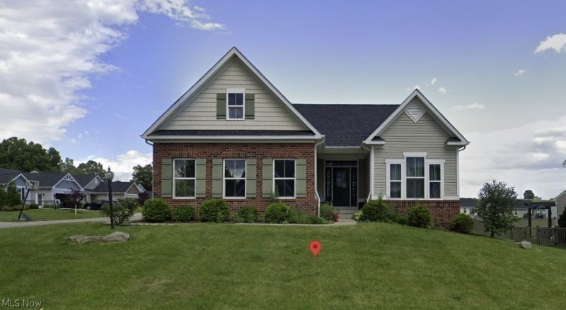 4310 Chevron Circle Sw, Massillon, OH 44646 Main Photo