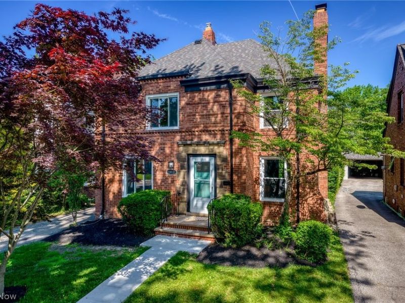 1913 Staunton Road, Cleveland Heights, OH 44118 Photo 1