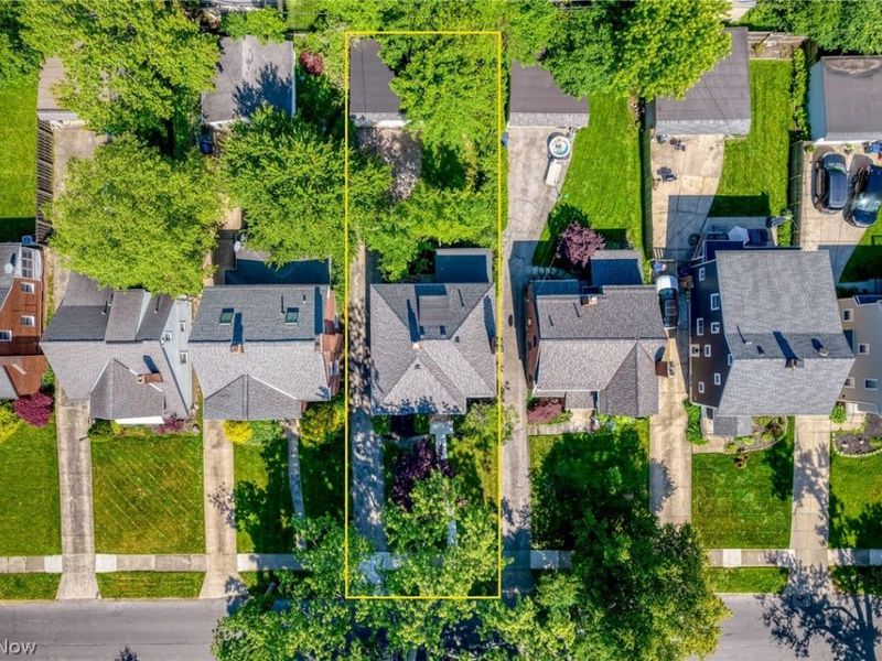 1913 Staunton Road, Cleveland Heights, OH 44118 Photo 3