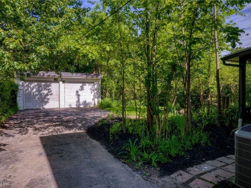 1913 Staunton Road, Cleveland Heights, OH 44118 Photo 45