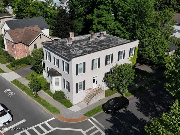 86 Pine Street, Kingston, NY 12401