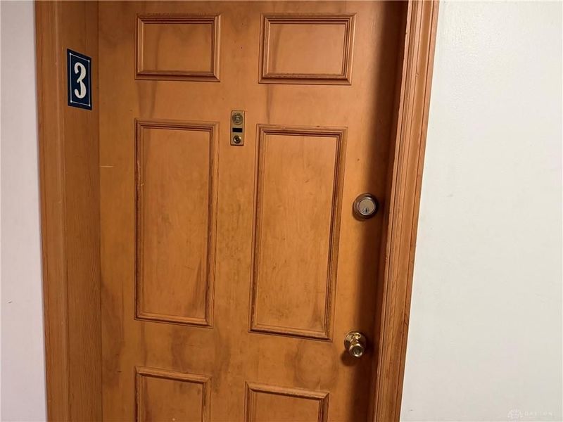 3303 Riverside Drive, Dayton, OH 45405 Photo 3