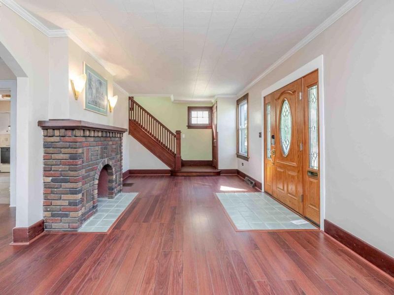 2130 Columbus, Sandusky, OH 44870 Photo 3