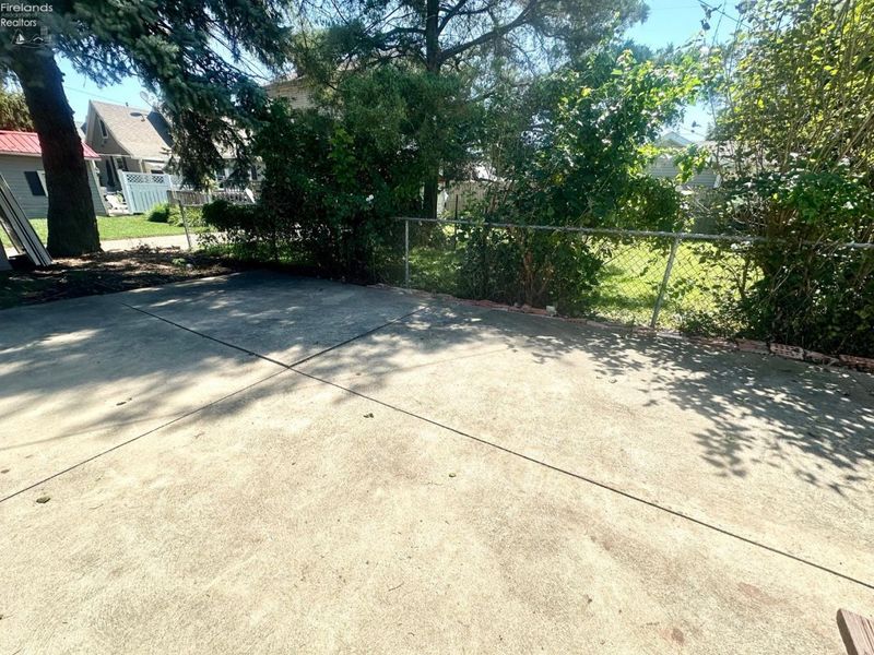 2130 Columbus, Sandusky, OH 44870 Photo 65