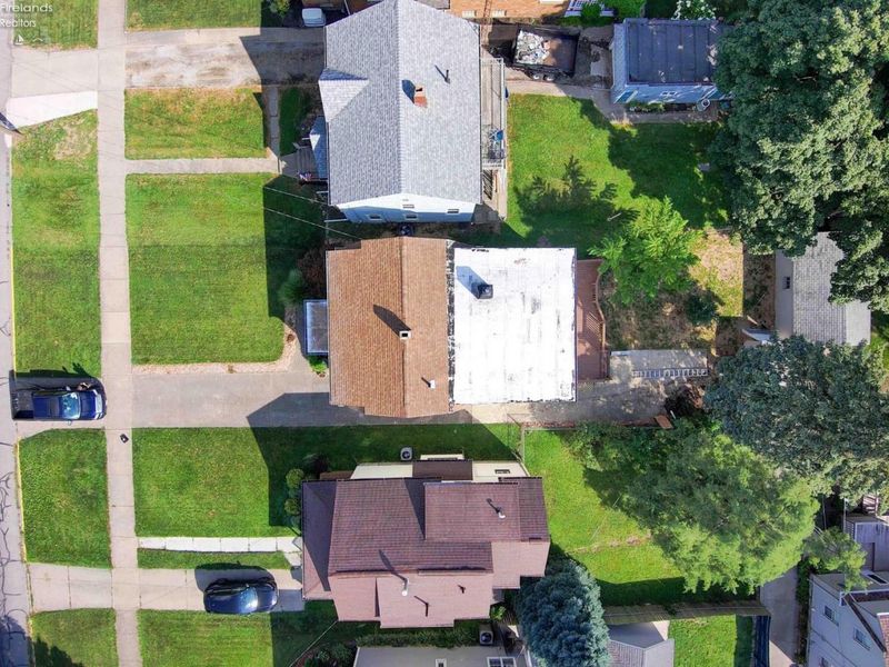 2130 Columbus, Sandusky, OH 44870 Photo 75