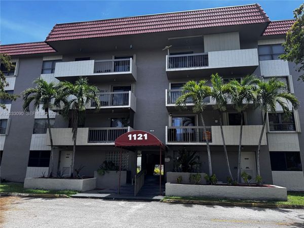 1121 SW 122nd Ave , Unit 112-2, Miami, FL 33184