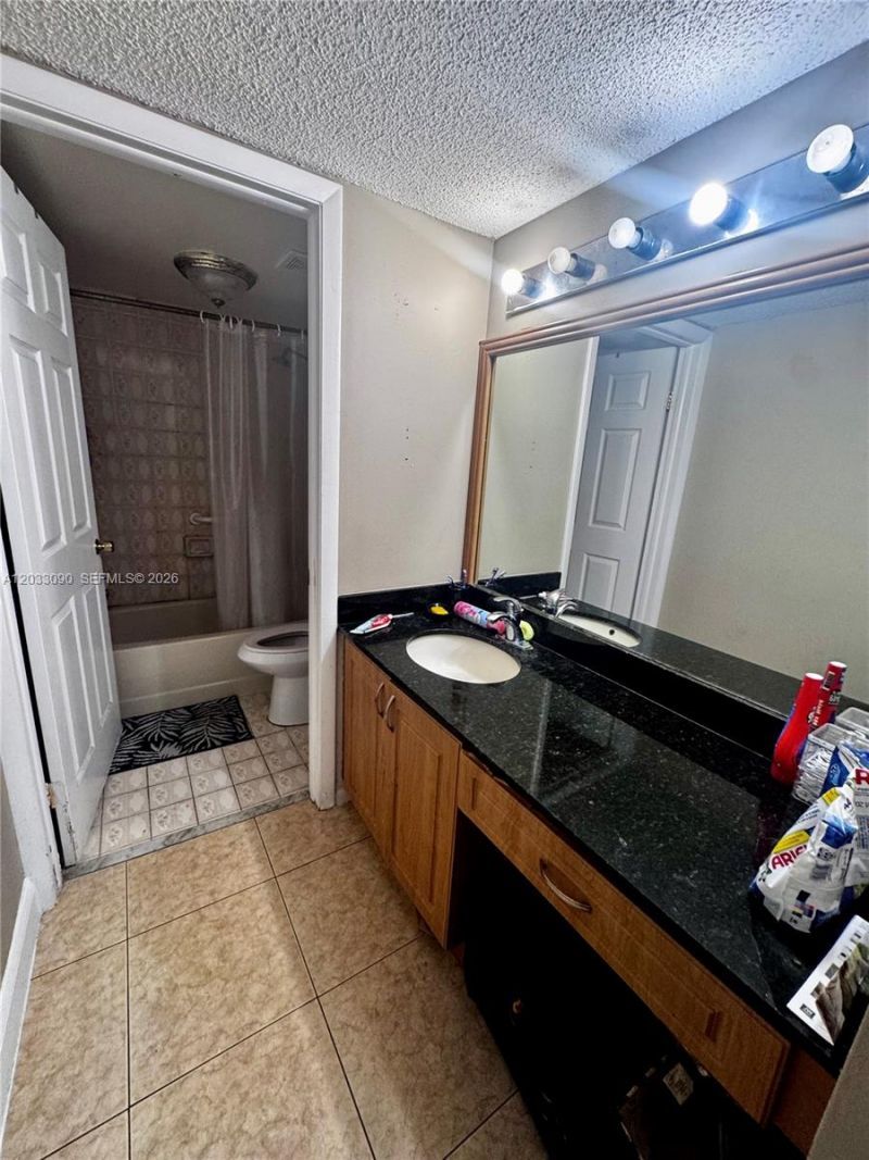 1121 SW 122nd Ave , Unit 112-2, Miami, FL 33184 Photo