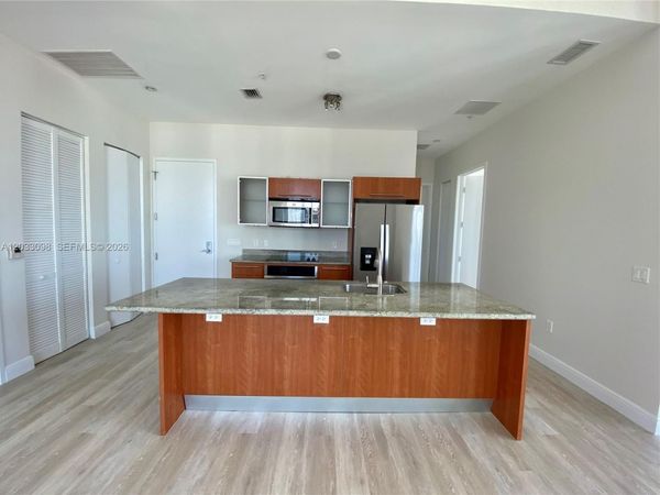 185 SW 7th St , Unit 4311, Miami, FL 33130