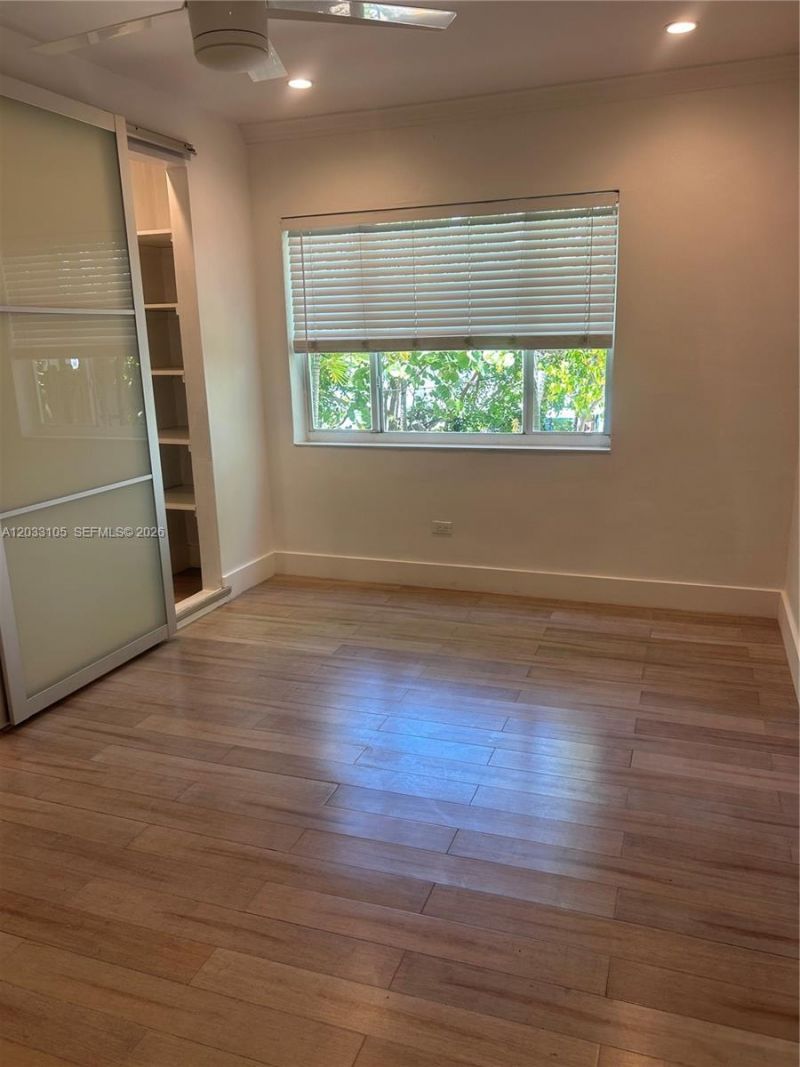8200 Byron Ave , Unit 3, Miami Beach, FL 33141 Photo