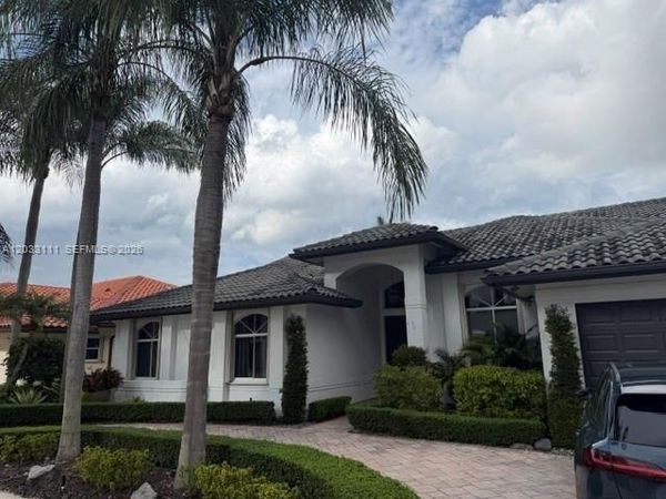 28 NW 108th Way , Plantation, FL 33324