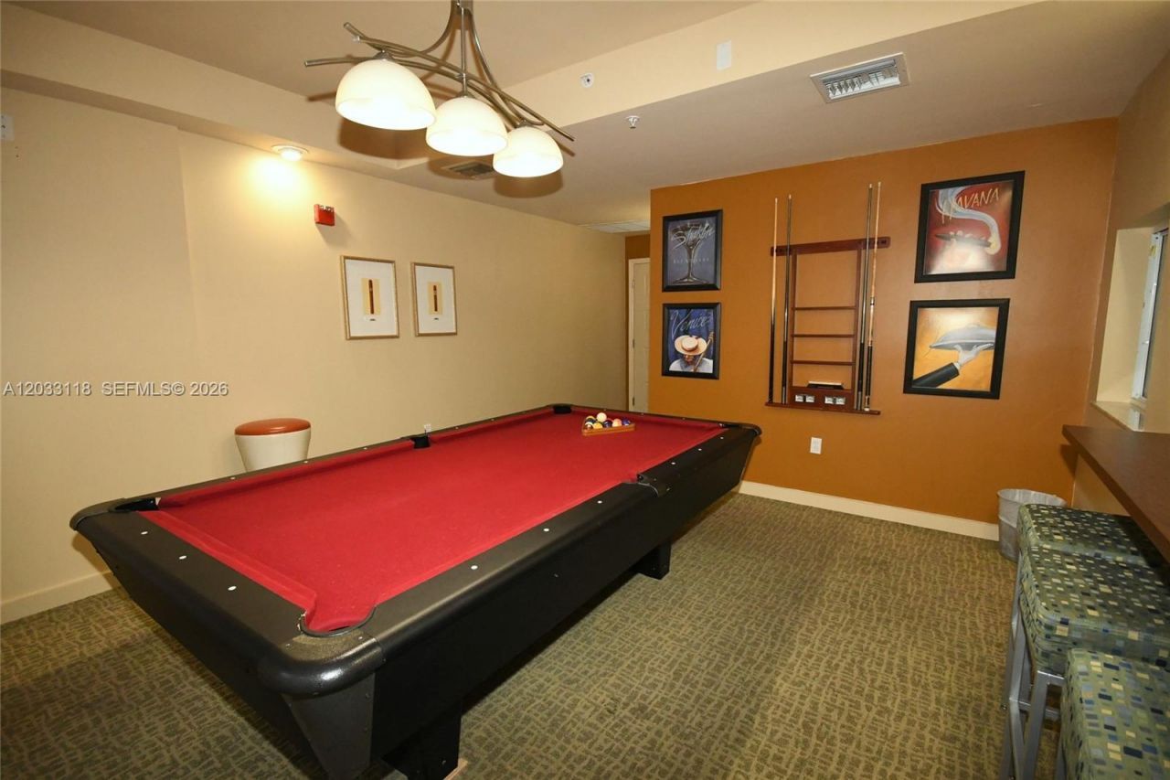 6001 SW 70th St , Unit 320, South Miami, FL 33143 Photo