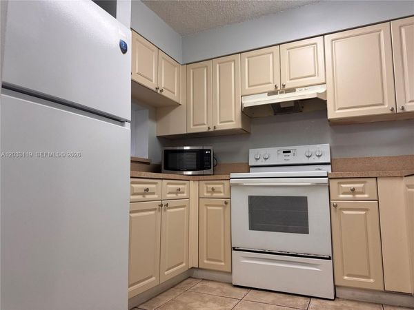 14931 SW 82nd Ln, Unit 18-403, Miami, FL 33193