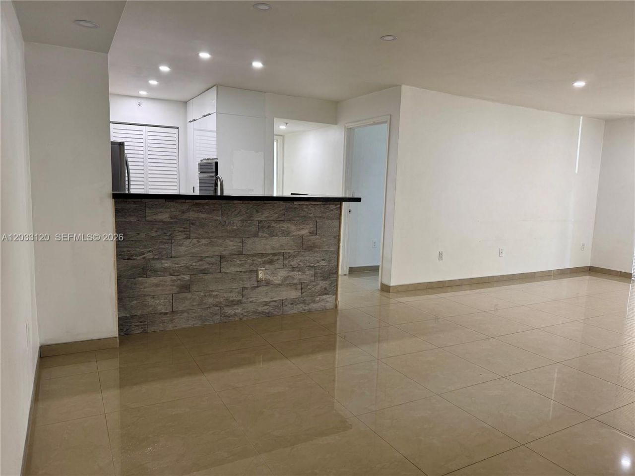 12142 Saint Andrews Pl , Unit 107, Miramar, FL 33025 Photo