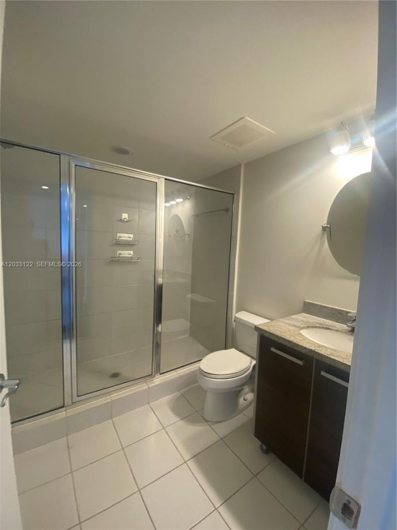 185 SW 7th St , Unit 4206, Miami, FL 33130 Photo