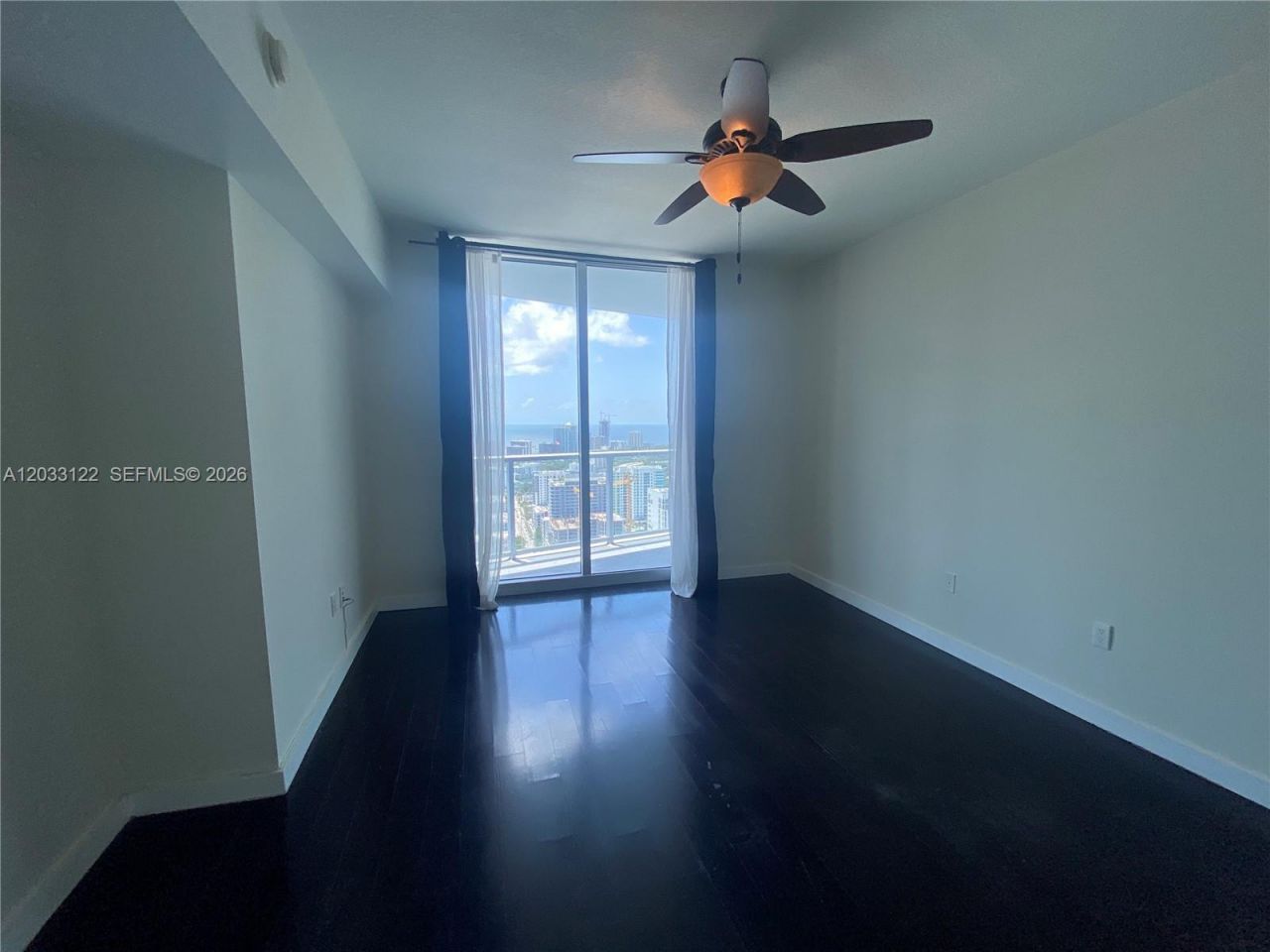 185 SW 7th St , Unit 4206, Miami, FL 33130 Photo