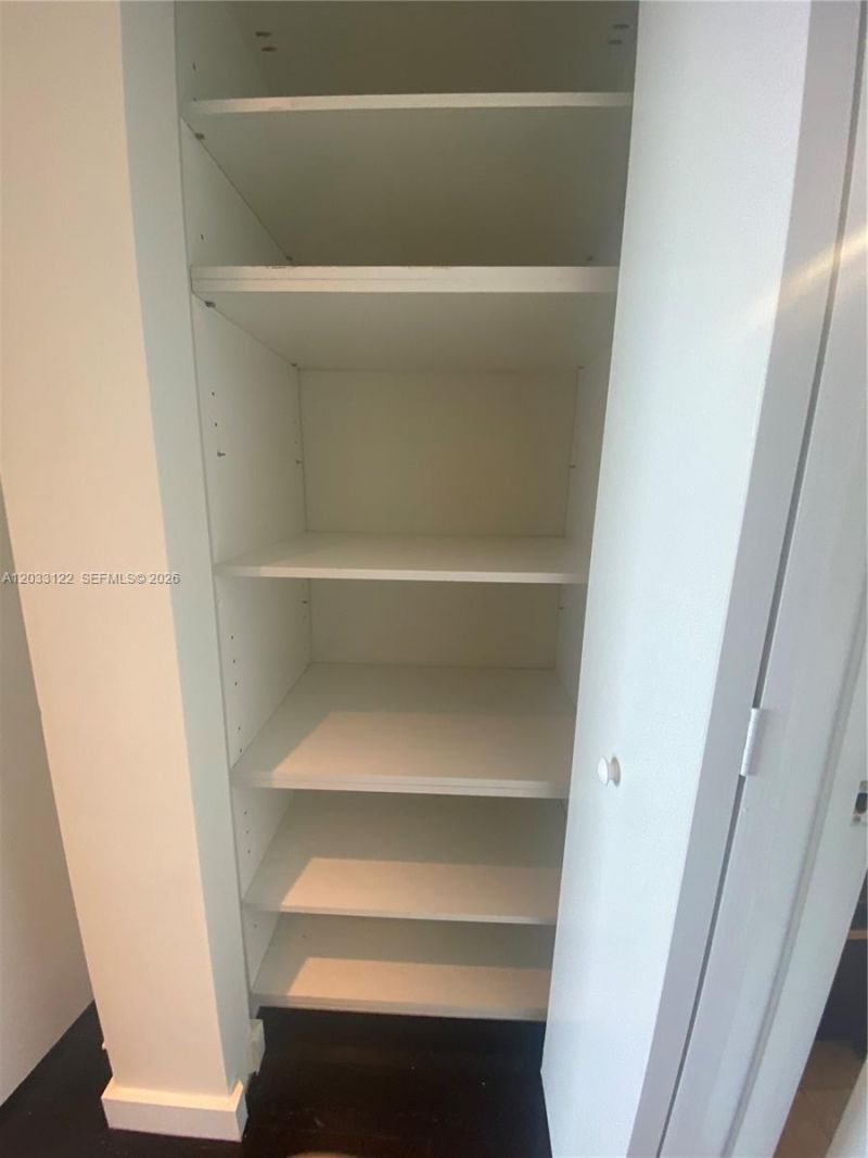 185 SW 7th St , Unit 4206, Miami, FL 33130 Photo