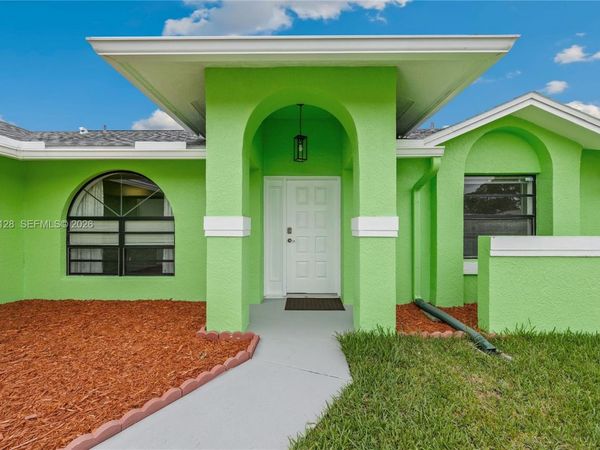 1737 NW Nanton St, Palm Bay, FL 32907